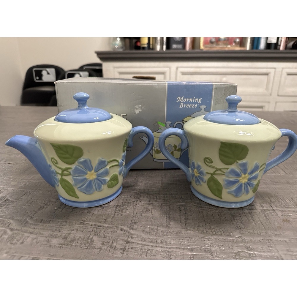 VTG NIB 2003‎ Corelle Coordinates Morning Breeze Sugar & Creamer Set w/ Lids Box